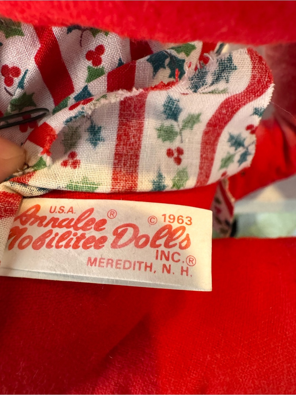 Vintage Annalee Mobilitee 11” Santa & Mrs Claus Basket Centerpiece Set 1971 - Picture 10 of 12